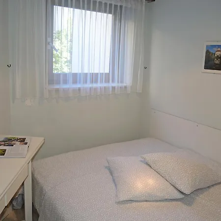 Moira By Fewotessin Daire *