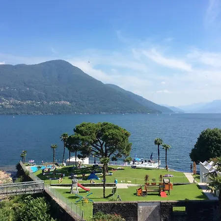 Moira By Fewotessin * Brissago