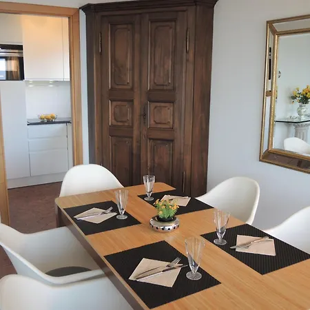 Moira By Fewotessin Brissago